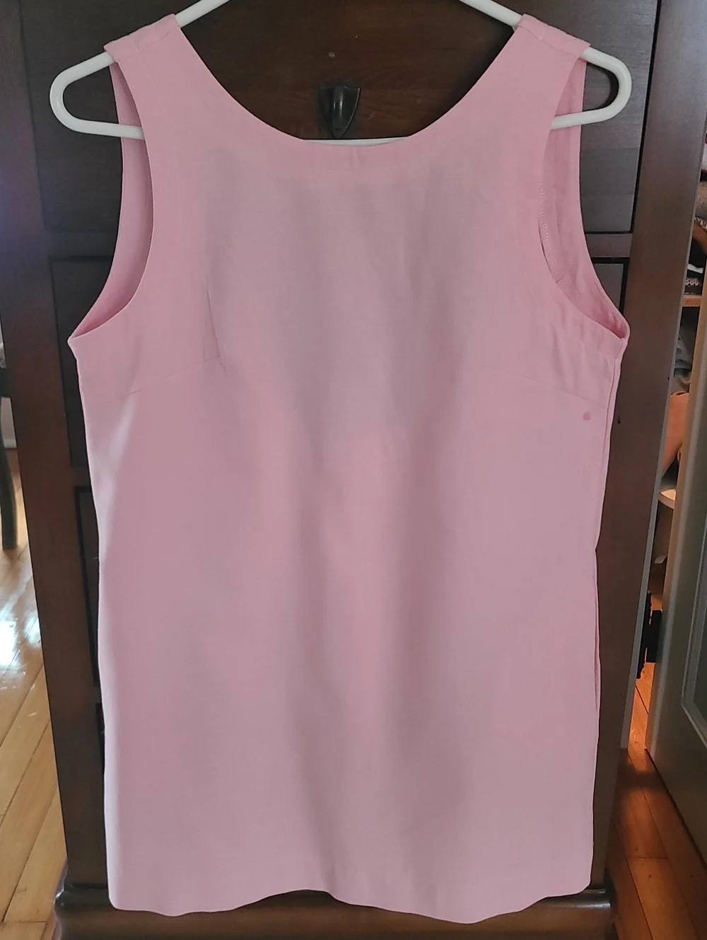 Classic Sleeveless Pink Shift Dress - Picture 3 of 4